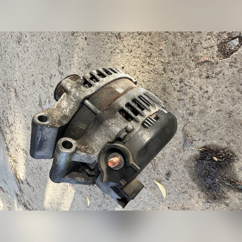 Alternator Bmw seria 1/2/3/5/6/X3/X5/X6 benzina N55 cod 7591529 – poza 2