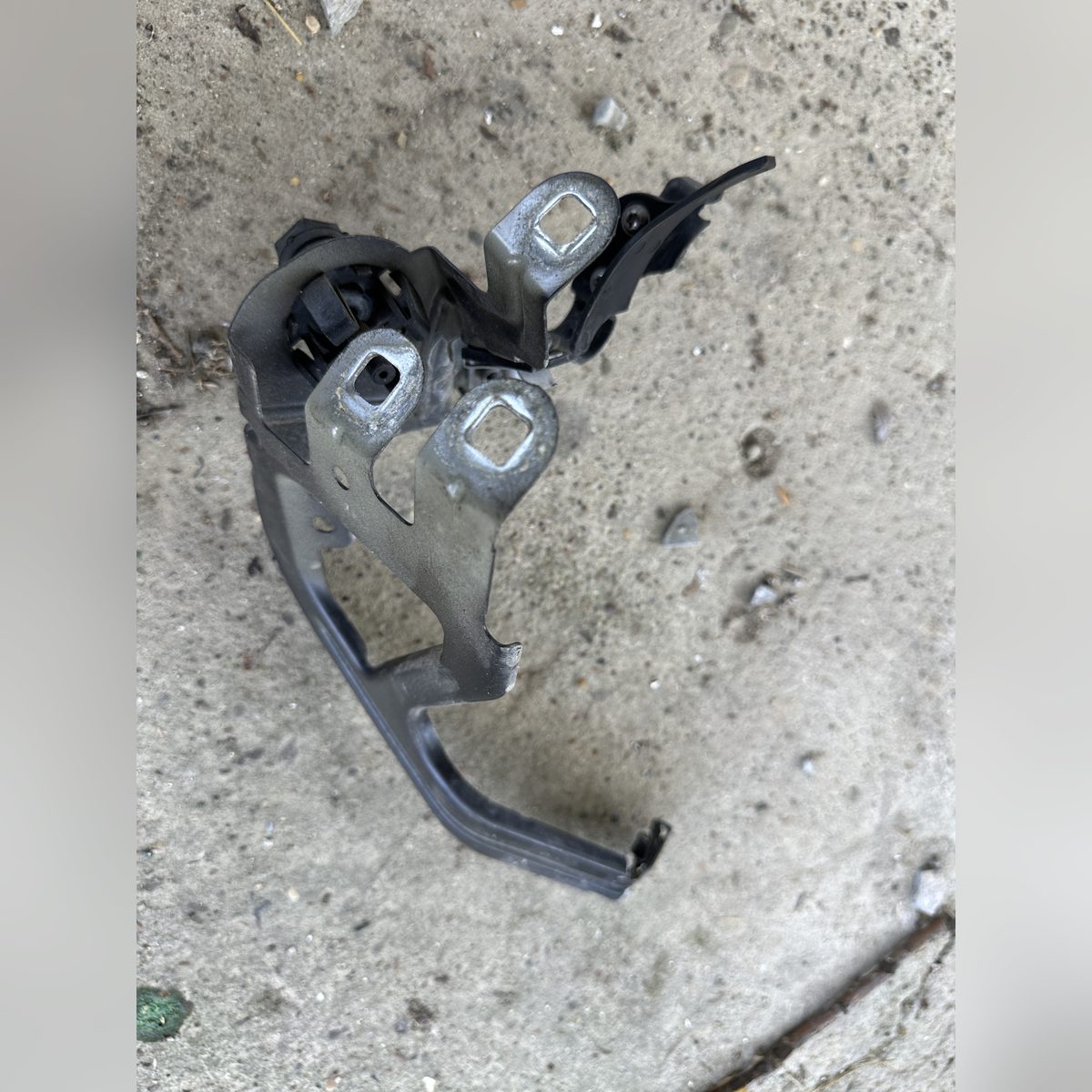 Balama capota cu suport BMW F10 7238893 – poza 1