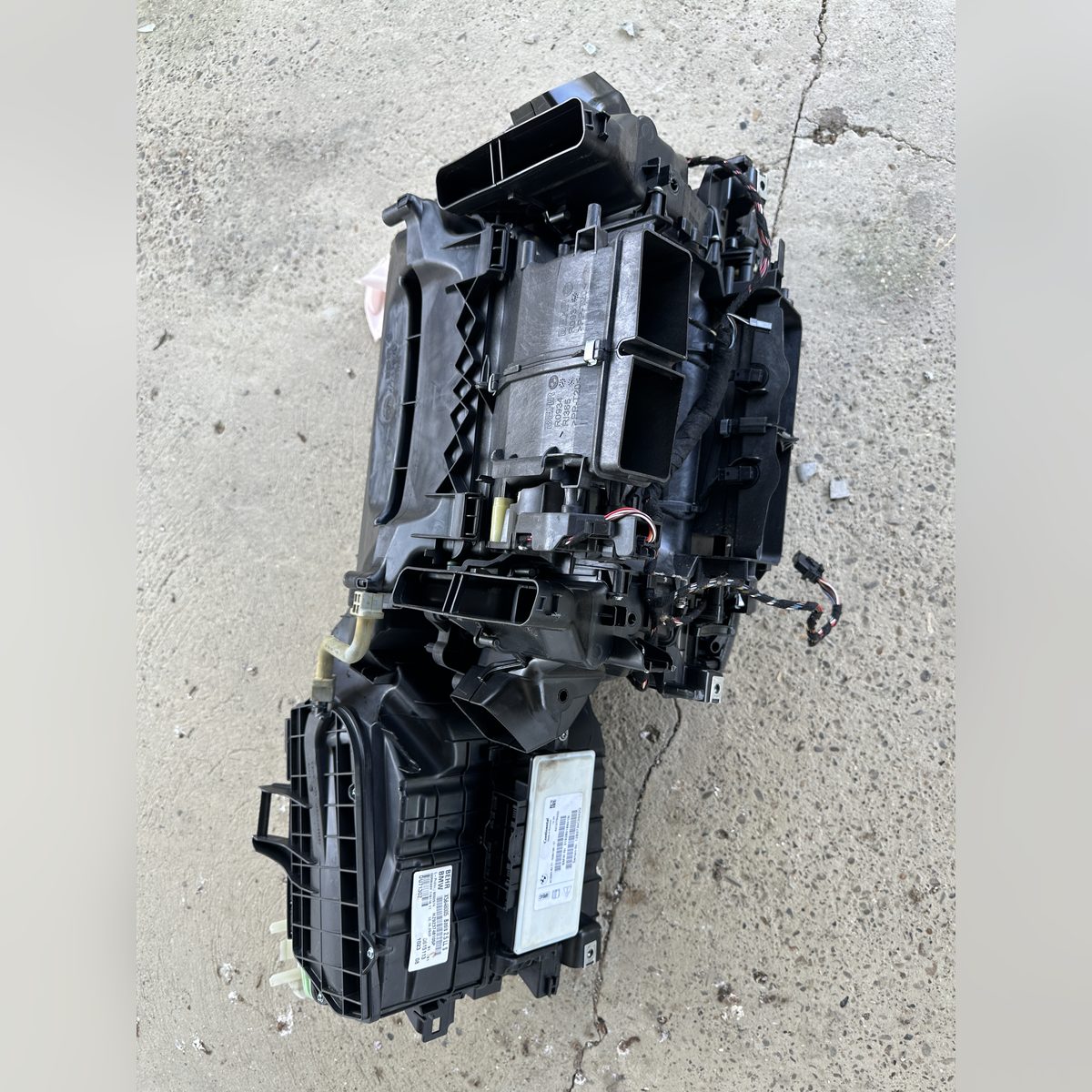 Bloc climatizare aeroterma completa Behr cu supapa expansiune BMW F10 F11 9202574 – poza 1