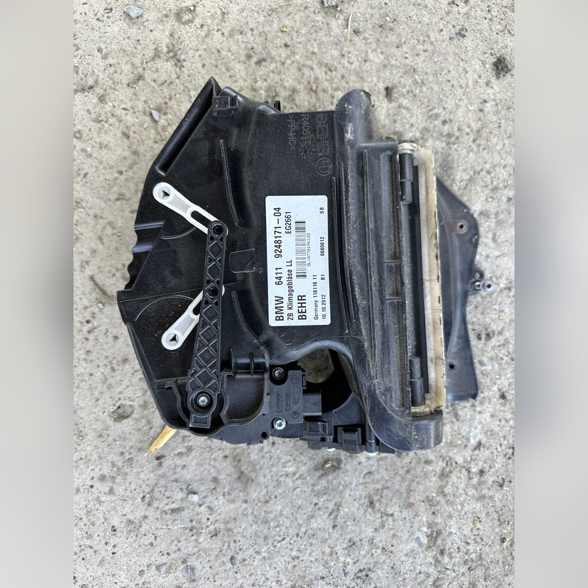 Carcasa ventilator habitaclu (ZB Klimagebläse LL) BMW F10 volan stanga 535i xDrive 2013 – poza 1