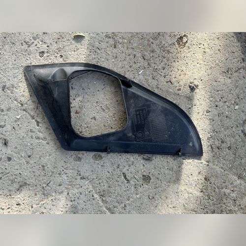 Deflectoare aer compartiment motor stanga si dreapta BMW F10 1106002 stanga si dreapta