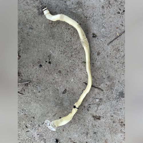 Gat umplere vas spalare parbriz BMW F10 7203270