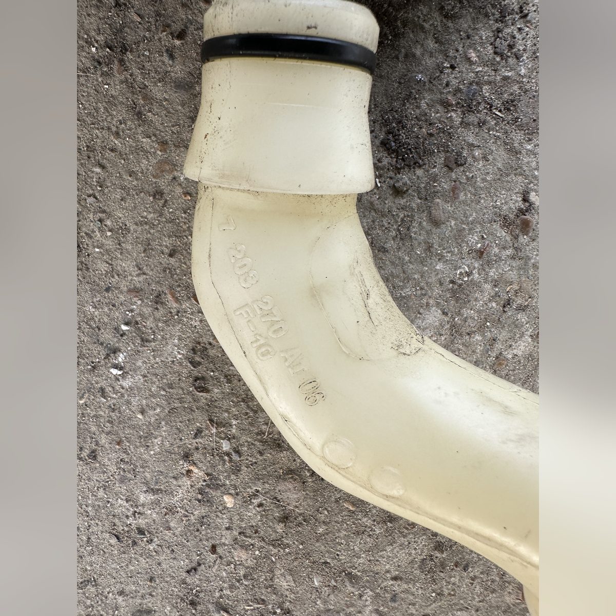 Gat umplere vas spalare parbriz BMW F10 7203270 – poza 2