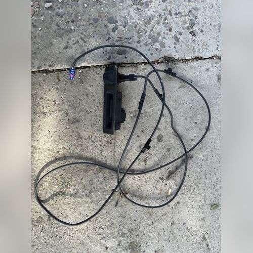 Maner portbagaj cu camera marsarier BMW F10 66539240351