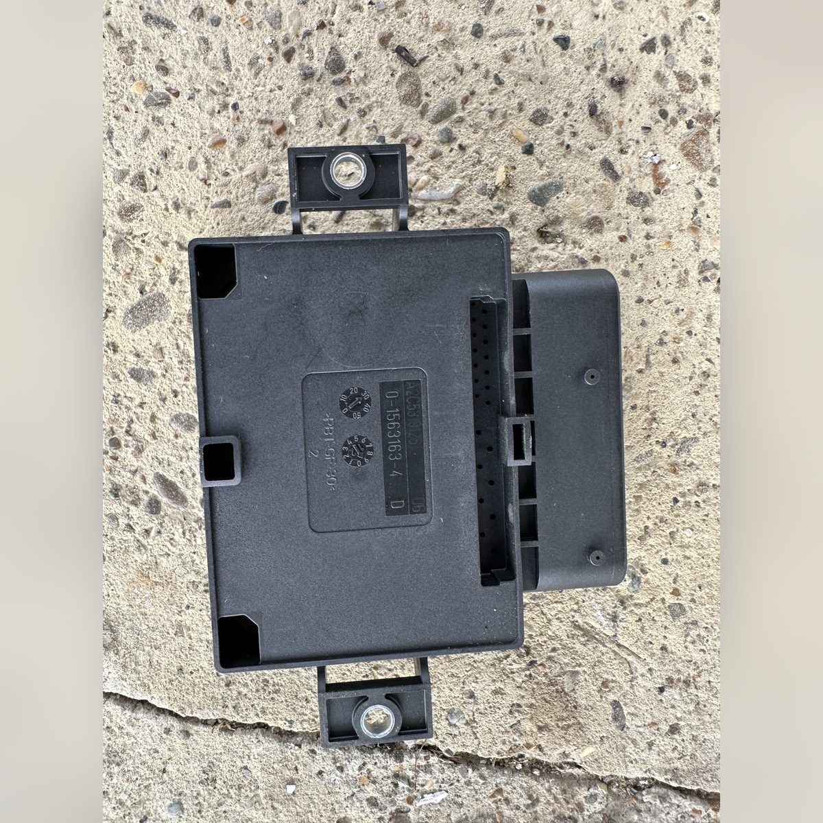 Modul Continental control frână de mână 015631634BMW F10 535i xDrive 2013 – poza 1