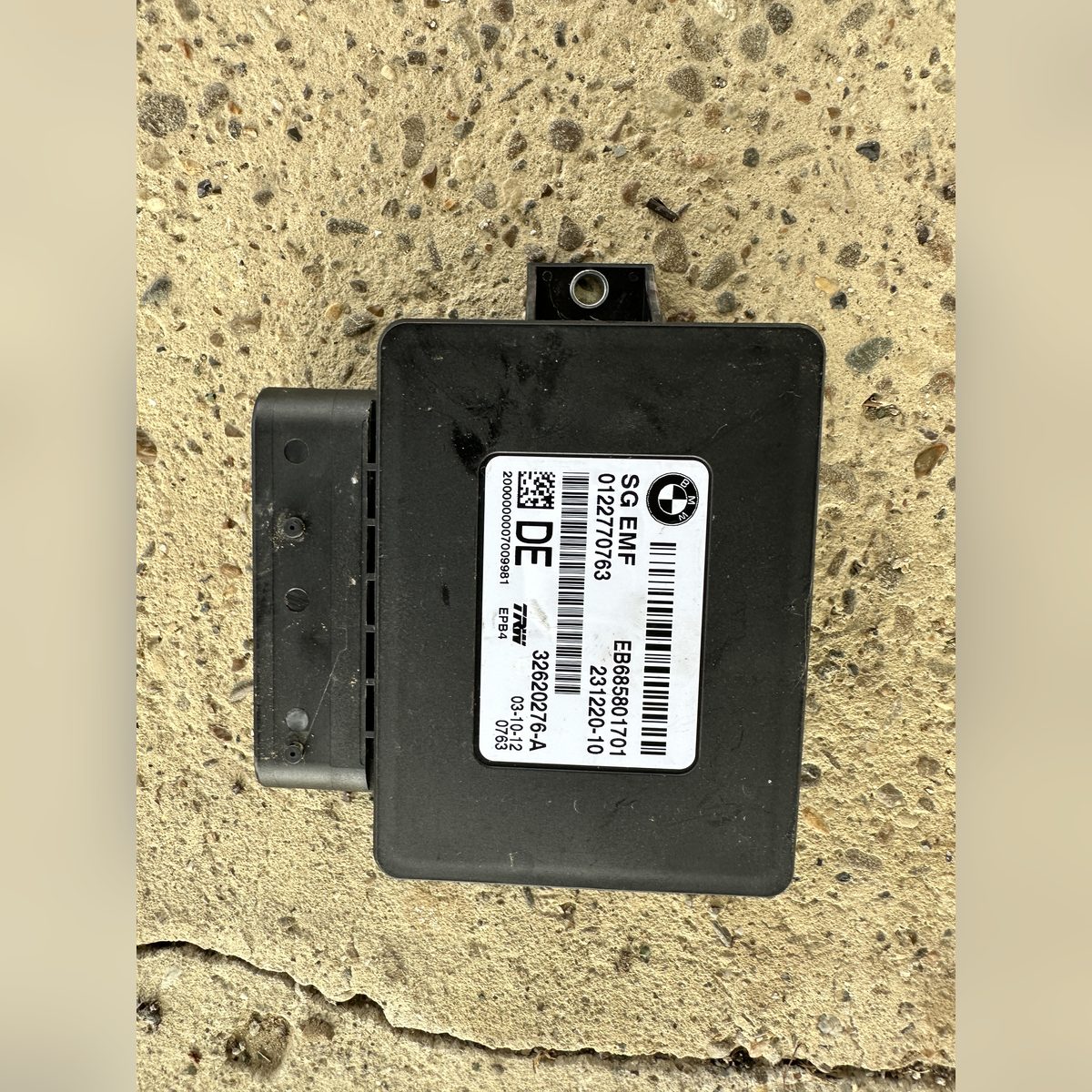 Modul frana de mana electrica EMF BMW F10 F11 F06 F12 F13 F25 F26 6858017 – poza 1