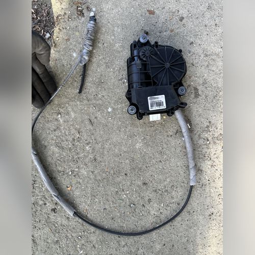 Motor inchidere automata (soft close) portbagaj BMW F10 51247273752