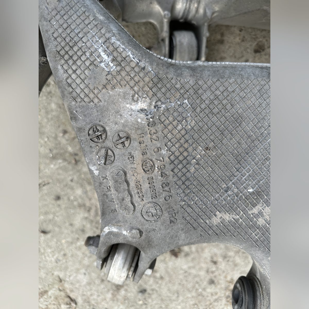 Punte spate (cadru ax spate) cu brate BMW F10 F11 F07 F06 6799103 6793802 9108641 xDrive – poza 4