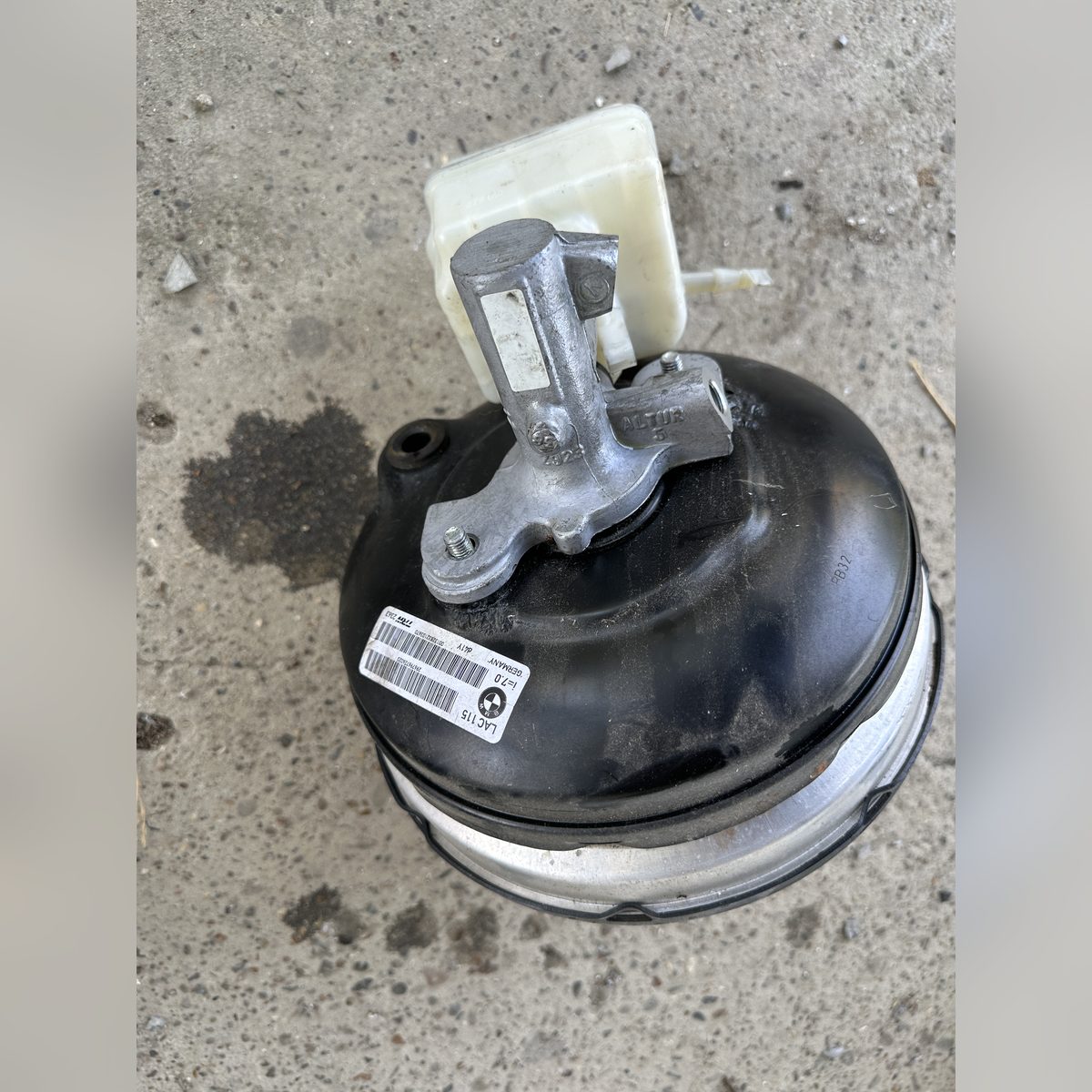 Servofrana cu pompa frana si vas lichid BMW F10 N55 xDrive 535i 2013 – poza 1