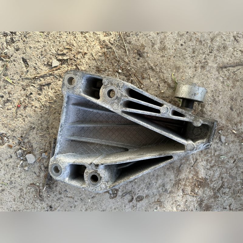 Suport motor (consola) BMW F10 F11 F07 F06 F01 N55 22116781257 xDrive – poza 1