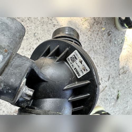 Termostat BMW F10 F11 F07 F01 F12 F13 F18